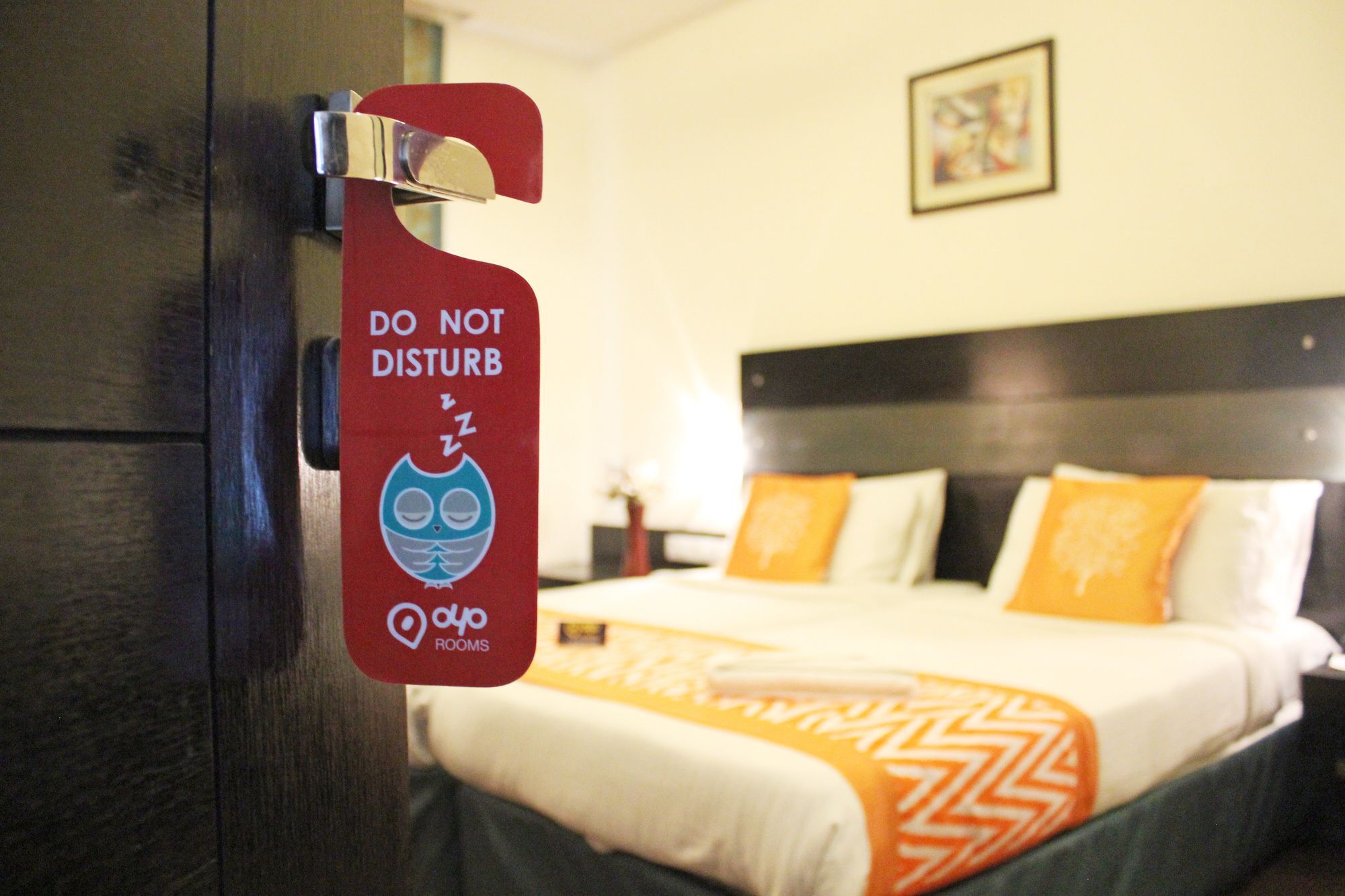 Oyo 605 Hotel Camria Ґурґаон Екстер'єр фото